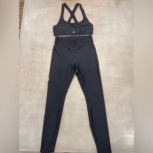 COPY - Also Yoga workout set, sports bra and leggings